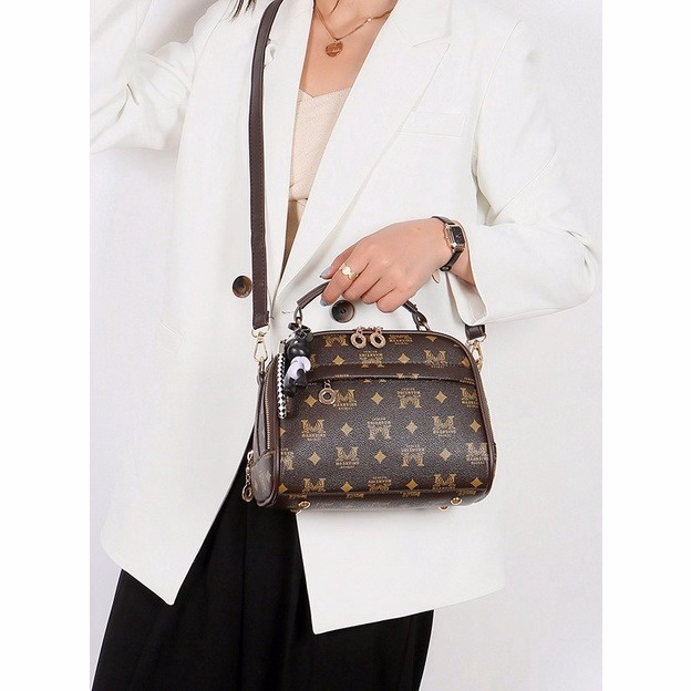 Túi Xách Nữ Mk Có Quai Xách Tặng Kèm Gấu Wh6 - Winnie House - Ảnh 6