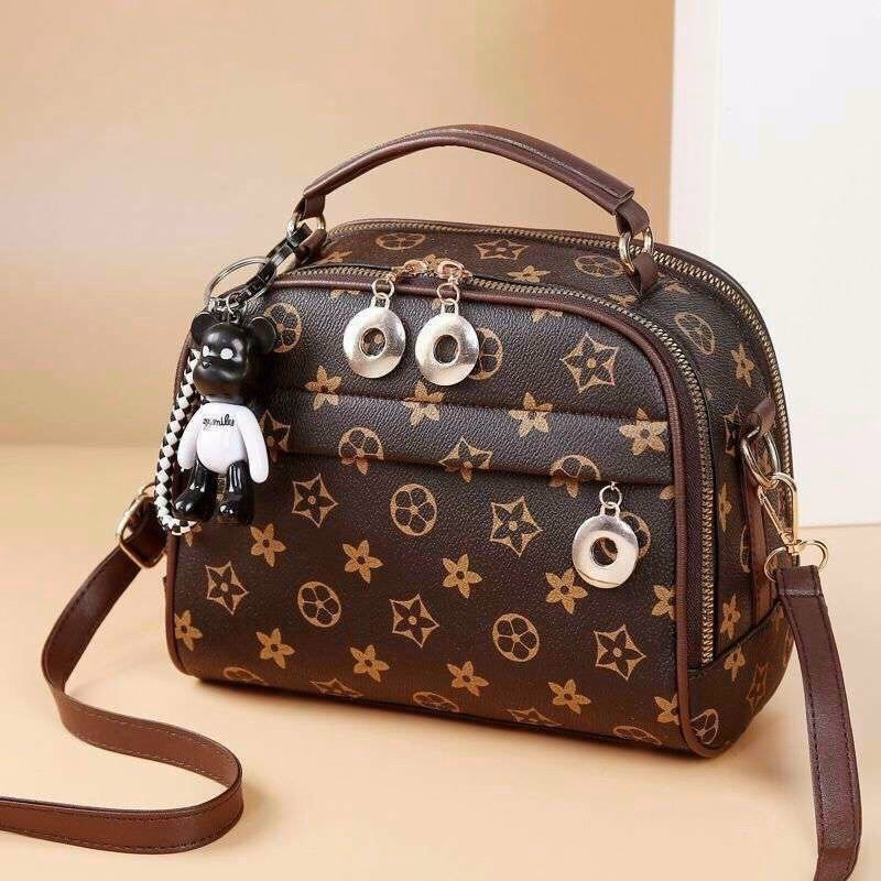 Túi Xách Nữ Mk Có Quai Xách Tặng Kèm Gấu Wh6 - Winnie House - Ảnh 3