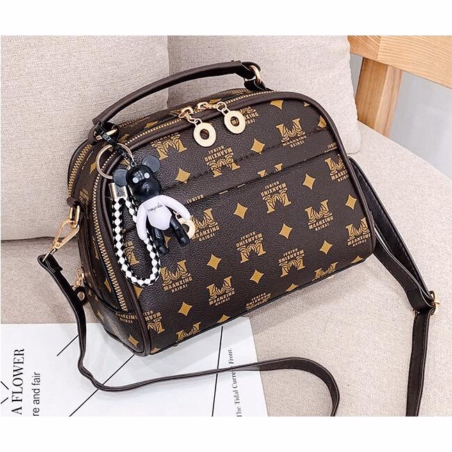 Túi Xách Nữ Mk Có Quai Xách Tặng Kèm Gấu Wh6 - Winnie House - Ảnh 5