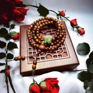 Vòng Tay Trầm Hương Kết Túi Tiền Đá Cẩm Thạch Thiên Nhiên 108 Hạt - Thắng Giang