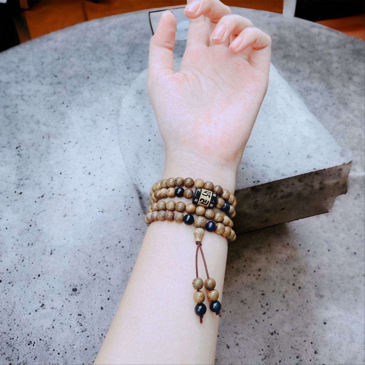 Vòng Tay Trầm Hương Tốc Thiên Nhiên 108 Hạt Phối Lu Trú Bình An - Thắng Giang - Ảnh 8