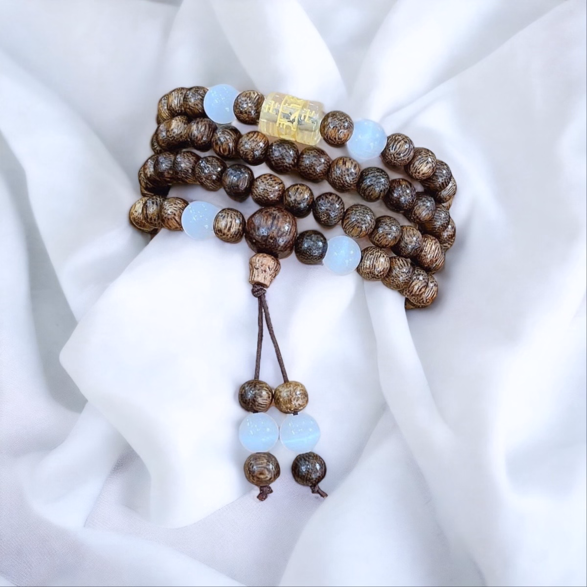 Vòng Tay Trầm Hương Tốc Thiên Nhiên 108 Hạt Phối Lu Trú Bình An - Thắng Giang - Ảnh 10