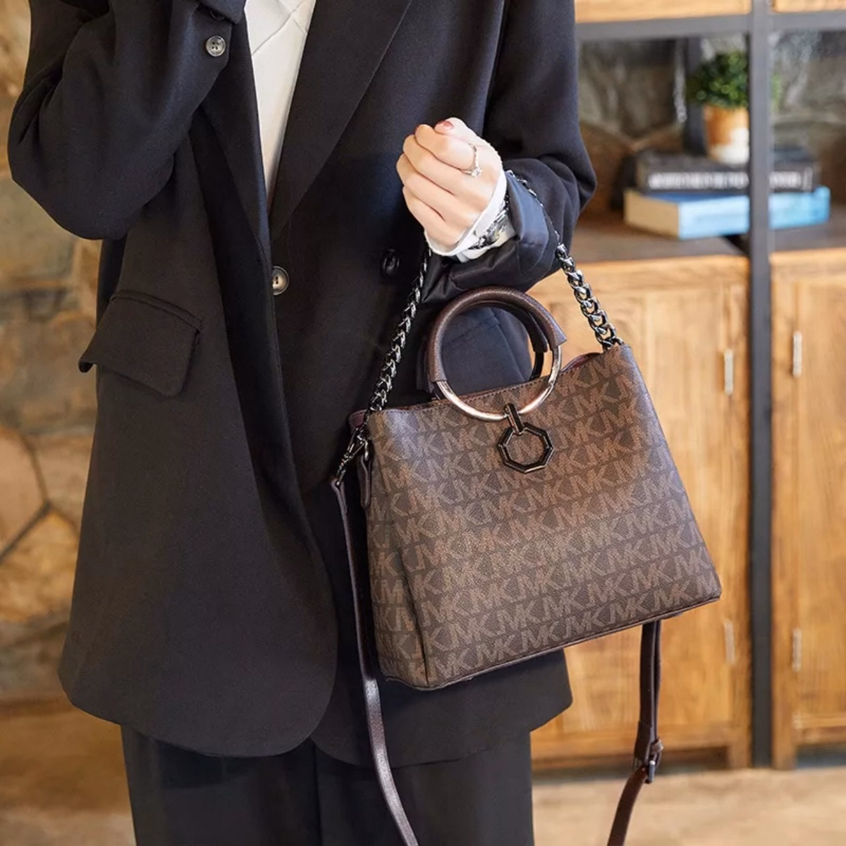 Túi Công Sở Đeo Chéo Kèm Dây Xích Dòng Cao Cấp Wh30 - Winnie House - Ảnh 8