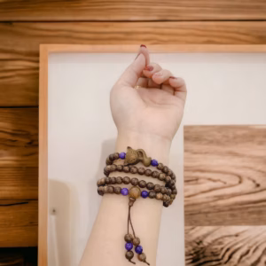 Vòng Tay Hồ Ly Trầm Hương Tốc Thiên Nhiên Phối Đá Phong Thủy - Thắng Giang