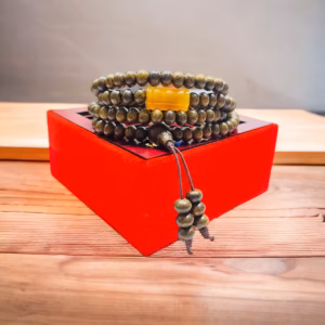 Vòng Tay Trầm Hương Tốc Thiên Nhiên Hạt Dẹt Phối Lu Thống Cẩm Thạch Vàng - Thắng Giang