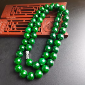 Chuỗi Cổ Cẩm Thạch Thiên Nhiên 8 Ly - Thắng Giang