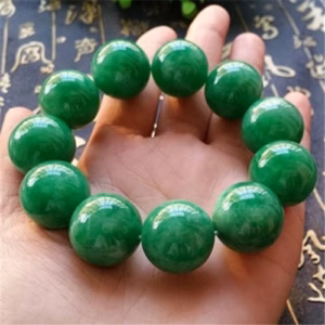 Vòng Tay Nam Ngọc Cẩm Thạch 14 Ly - Thắng Giang