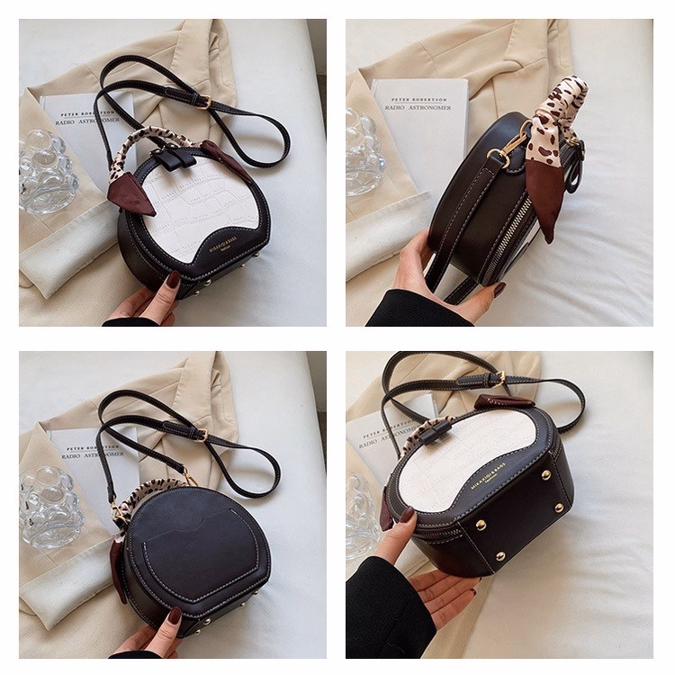 Túi Đeo Chéo Dáng Cốp Tròn Vân Rắn Kèm Khăn Wh22 - Winnie House - Ảnh 9