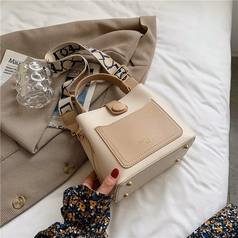 Túi Xách Túi Đeo Chéo Cao Cấp Dây Bản To Size 22 T089 - Trùm Sỉ Vn - Ảnh 4