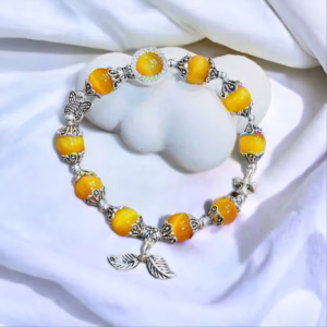 Vòng Tay Thạch Anh Mắt Hổ Tâm Vàng Thiên Nhiên Phối Charm Bạc Ta - Thắng Giang