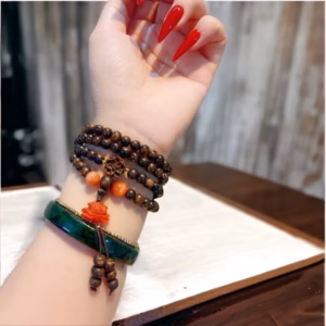 Vòng Tay Trầm Hương Sánh Chìm Phối Sen Ngọc Cẩm Thạch Huyết Thiên Nhiên - Thắng Giang