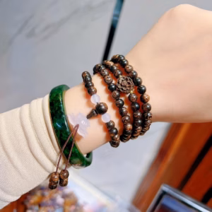 Vòng Tay Trầm Hương Sánh Chìm Thiên Nhiên Phối Sen Bạch Ngọc - Thắng Giang