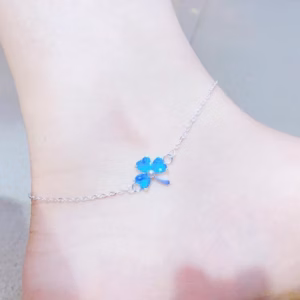 Lắc Chân Cỏ Ba Lá Cao Cấp Có Thẻ Hóa Đơn - Thắng Giang