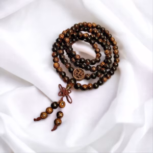 Vòng Tay Chữ Vạn Trầm Hương Sánh Chìm Thiên Nhiên - Thắng Giang