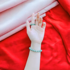 Vòng Tay Đá Ngọc Cẩm Thạch Malay 8 Ly - Thắng Giang