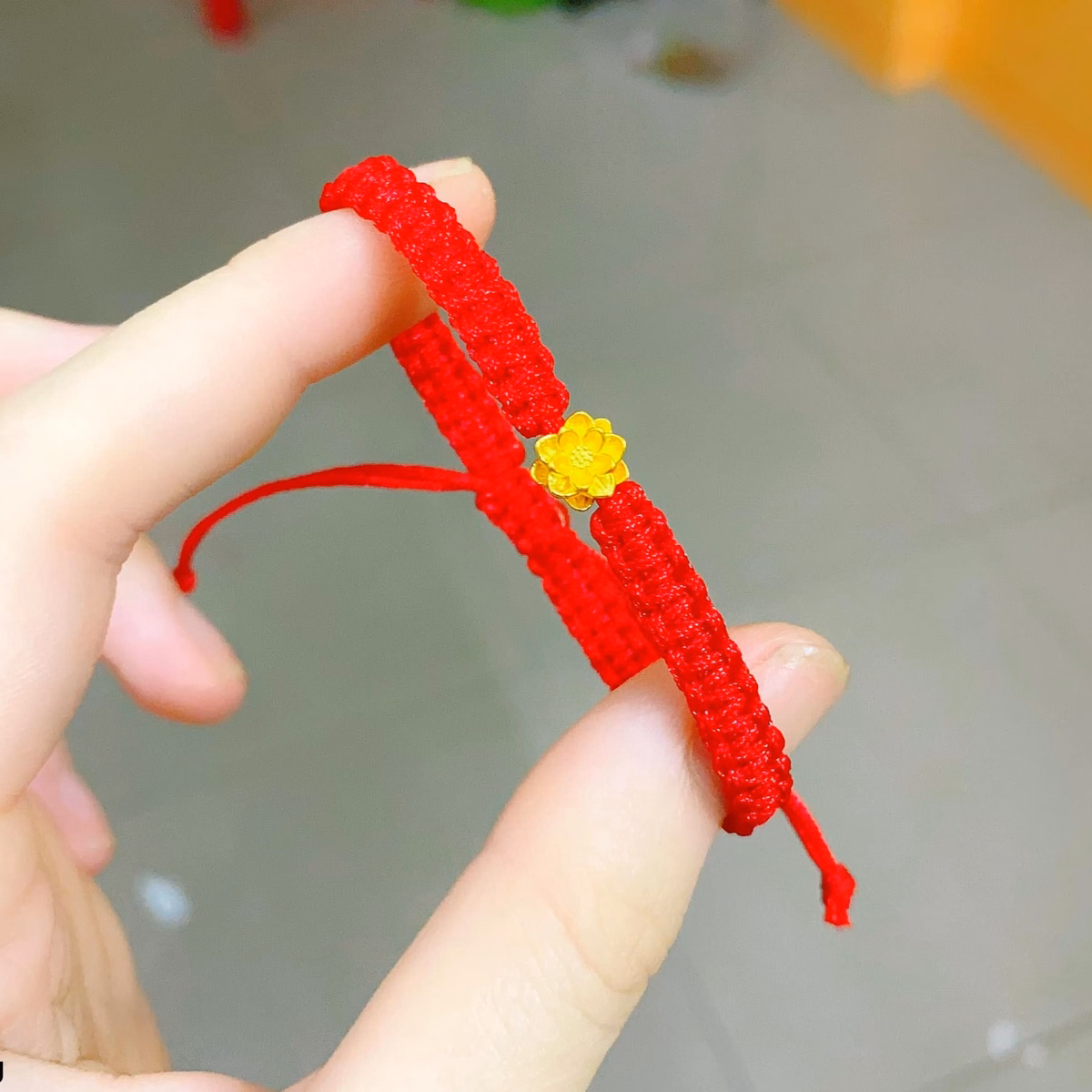 Vòng Tay Sen Tết Chỉ Đỏ May Mắn - Thắng Giang - Ảnh 4