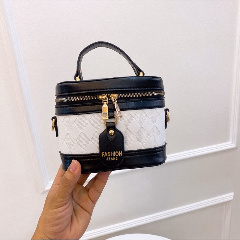 Túi Đeo Chéo Da Trơn Mềm Dáng Hộp Wh80 - Winnie House - Ảnh 4