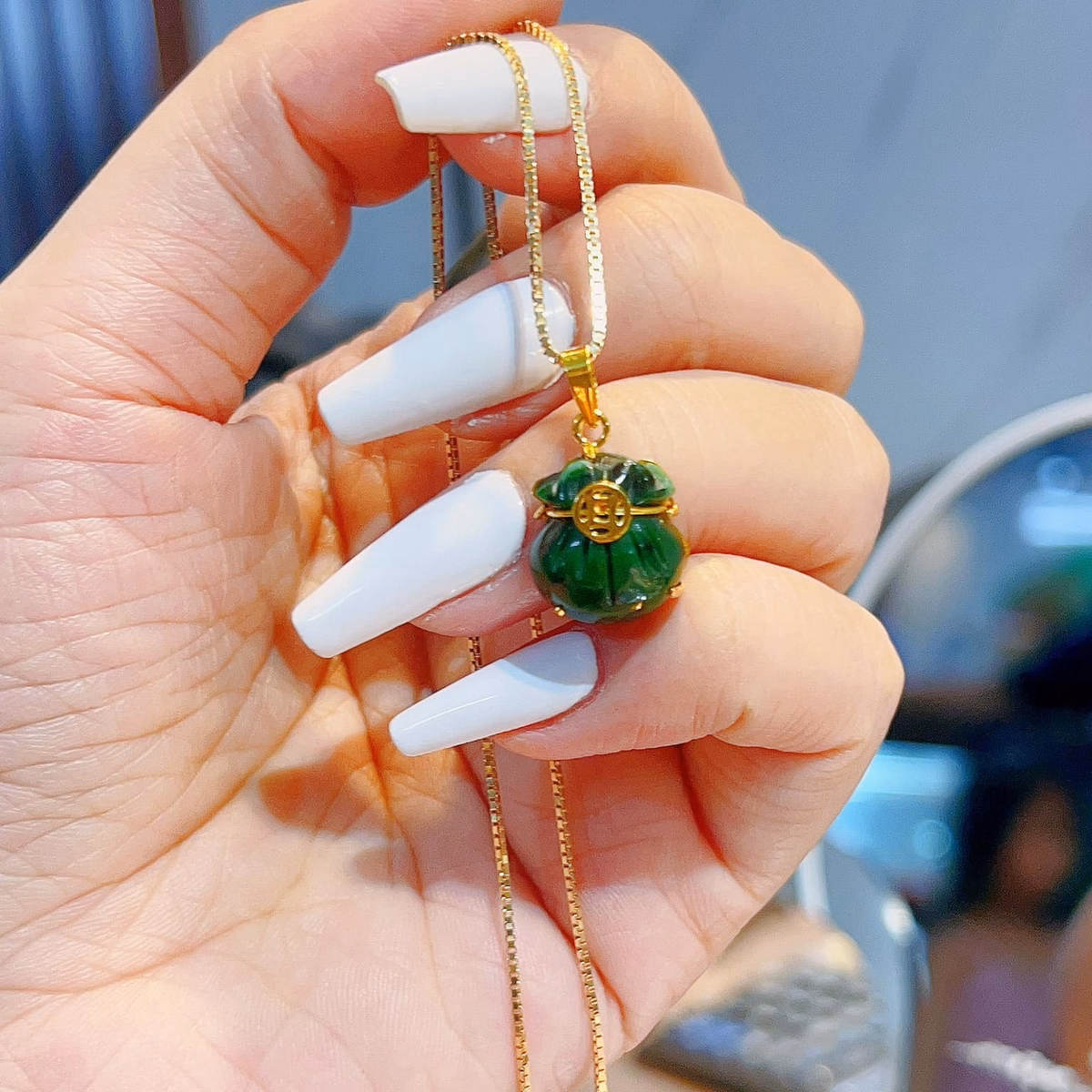 Mặt Dây Chuyền Túi Tiền Ngọc Cẩm Thạch Sơn Thủy Thiên Nhiên Bọc Vàng - Thắng Giang - Ảnh 2