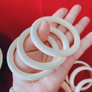 Vòng Tay Xương Mỹ Nghệ 10 Ly - Thắng Giang