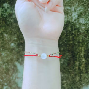 Vòng Tay Chỉ Ngũ Sắc May Mắn Tết Hạt Ngộc Trắng Được Gia Hộ Trì Trú - Thắng Giang