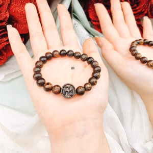 Vòng Tay Trầm Hương Sánh Chìm Chữ Vạn 8 Ly - Thắng Giang