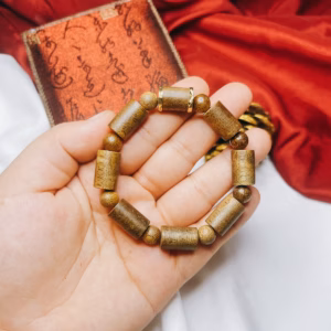 Vòng Tay Trầm Hương Tốc Thiên Nhiên Lu Bọc Xi Vàng - Thắng Giang