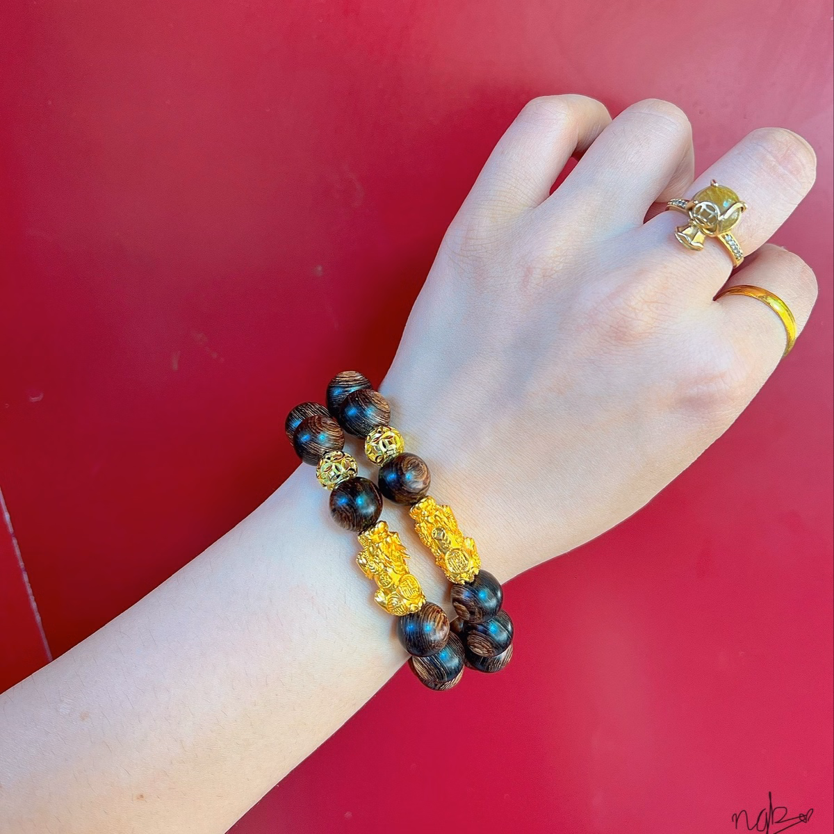 Vòng Tay Trầm Hương Sánh Chìm Thiên Nhiên Phối Tì Hưu Bạc Ta Xi Vàng - Thắng Giang