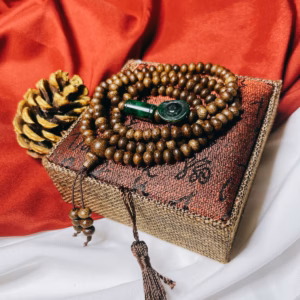 Vòng Tay Trầm Hương Tốc Dẹt Phối Lu Thống Ngân Lượng Cẩm Thạch Thiên Nhiên - Thắng Giang