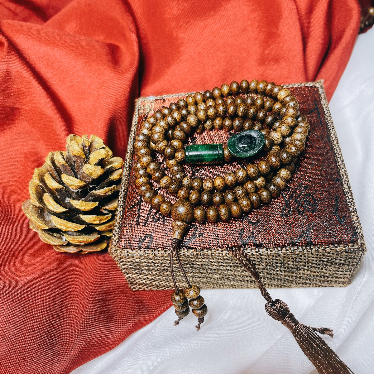 Vòng Tay Trầm Hương Tốc Dẹt Phối Lu Thống Ngân Lượng Cẩm Thạch Thiên Nhiên - Thắng Giang - Ảnh 2