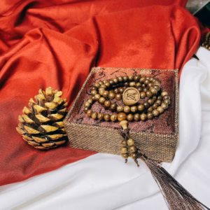 Vòng Tay Chữ Trầm Hương Tốc Thiên Nhiên - Thắng Giang