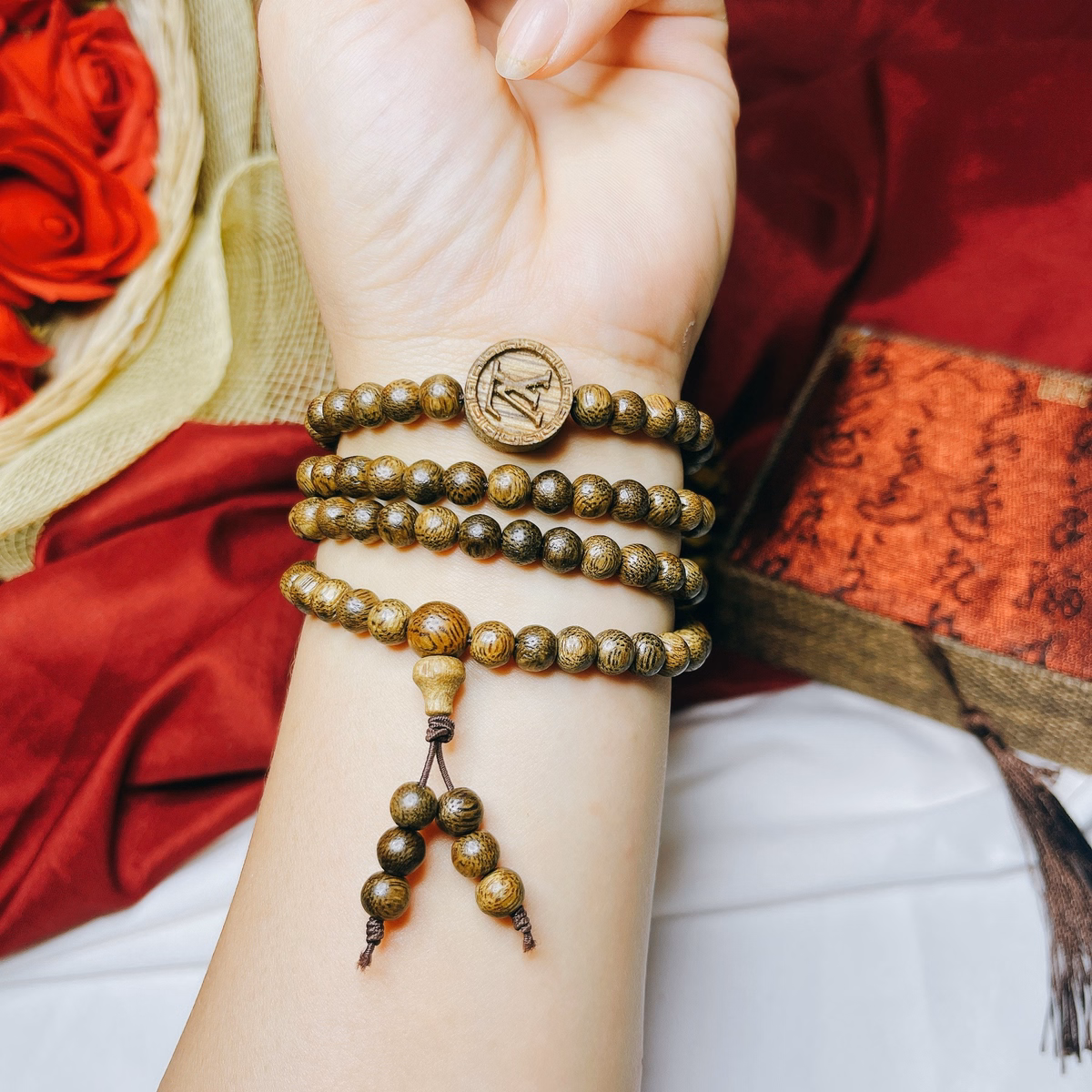 Vòng Tay Chữ Trầm Hương Tốc Thiên Nhiên - Thắng Giang - Ảnh 3