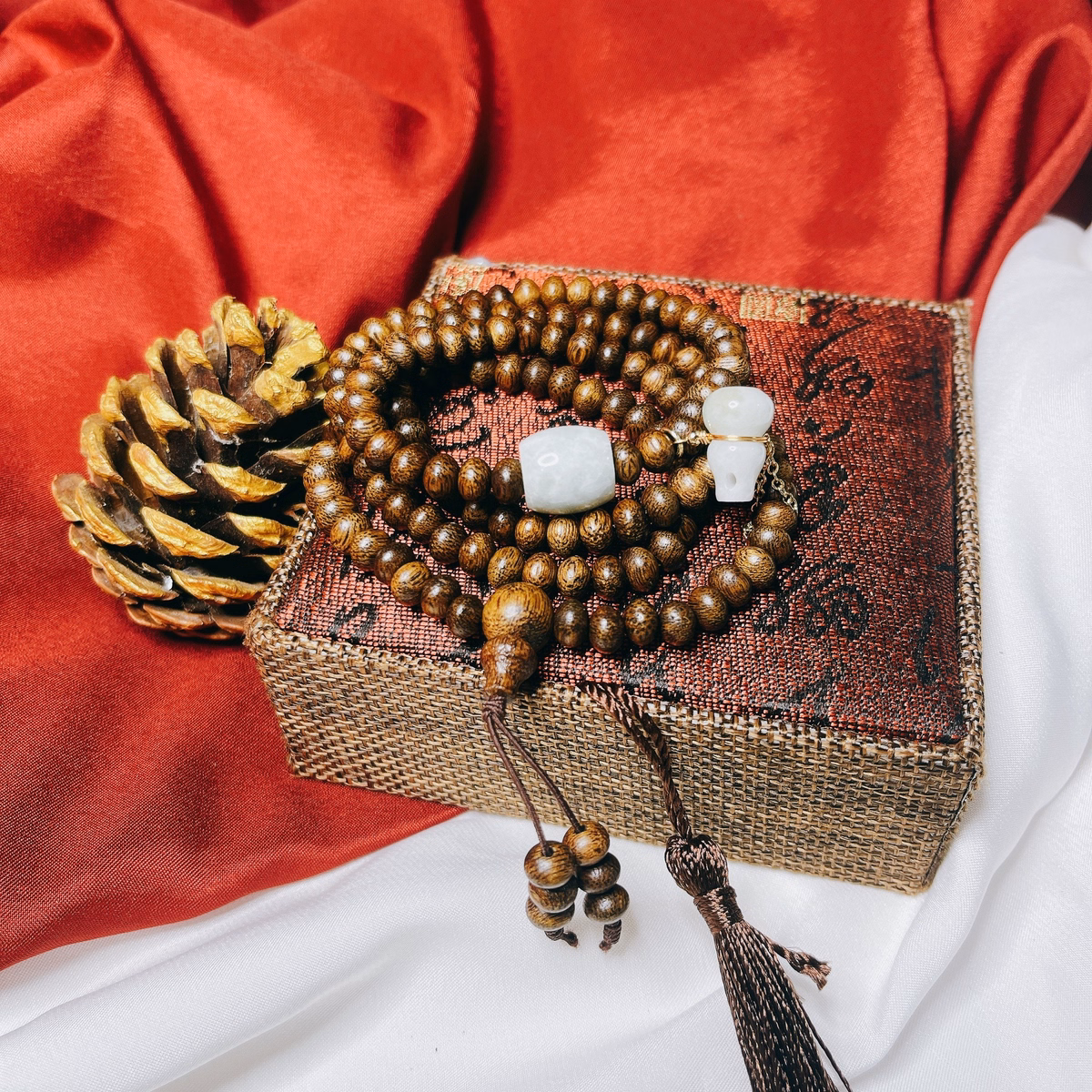 Vòng Tay Trầm Hương Tốc Dẹt Phối Hồ Ly Lu Thống Ngọc Cẩm Thạch Tuýp A - Thắng Giang - Ảnh 4