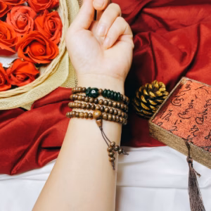 Vòng Tay Trầm Hương Tốc Dẹt Phối Túi Tiền Ngũ Điếu Ngọc Cẩm Thạch Thiên Nhiên - Thắng Giang