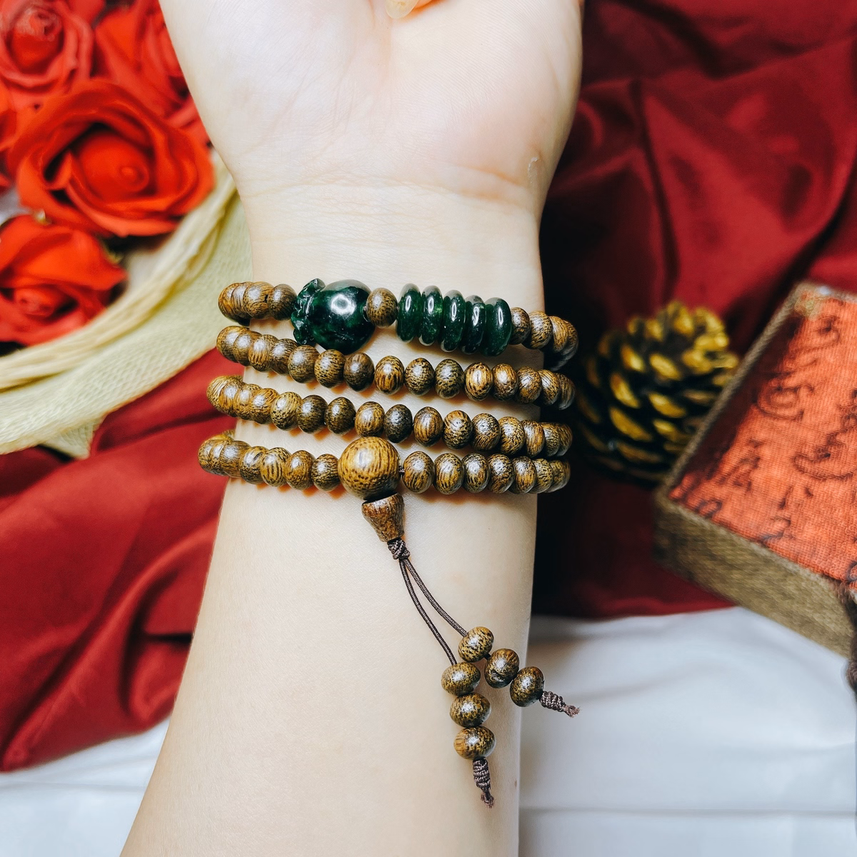 Vòng Tay Trầm Hương Tốc Dẹt Phối Túi Tiền Ngũ Điếu Ngọc Cẩm Thạch Thiên Nhiên - Thắng Giang - Ảnh 2