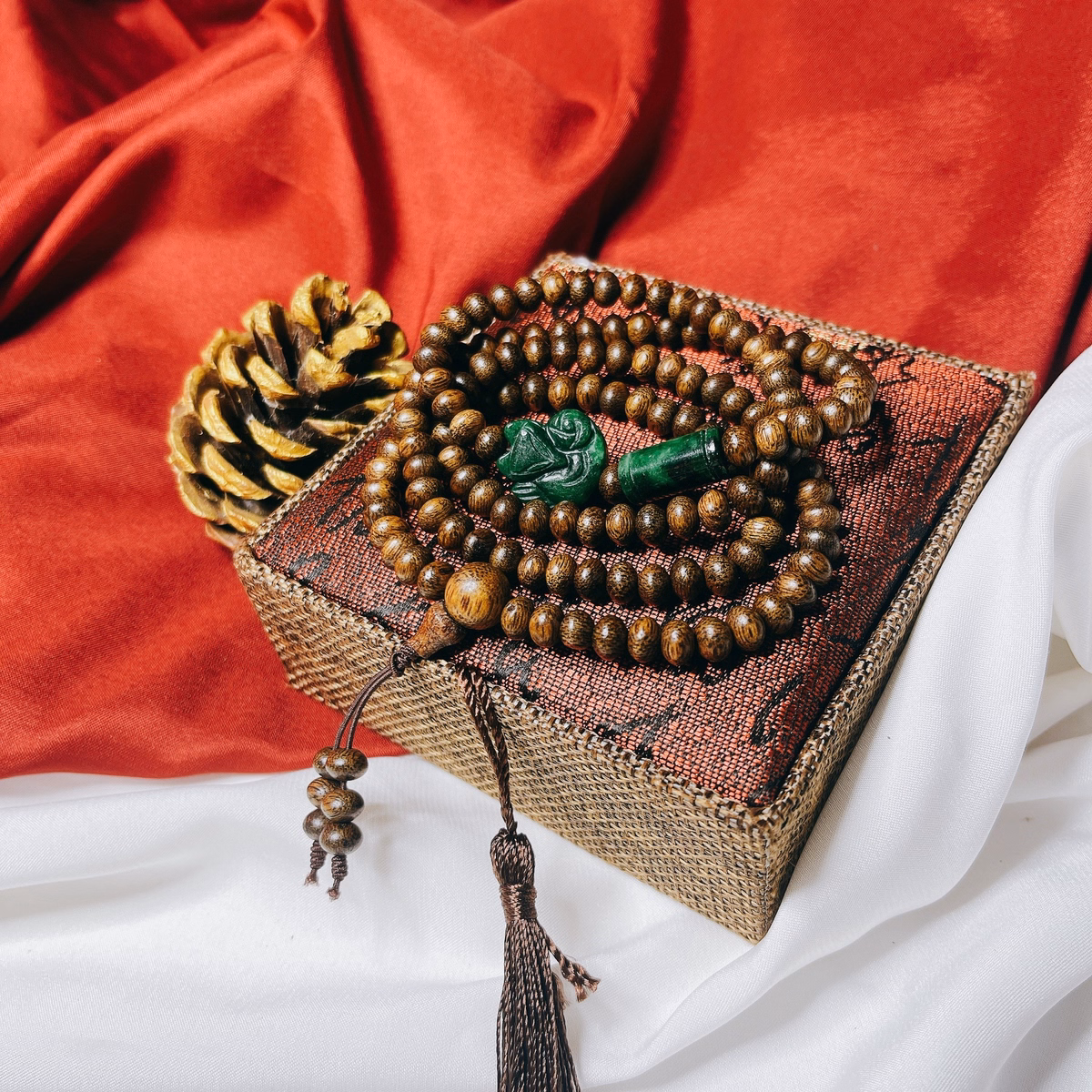 Vòng Tay Trầm Hương Tốc Dẹt Thiên Nhiên Phối Hồ Ly Lu Thống Ngọc Cẩm Thạch Thiên Nhiên - Thắng Giang - Ảnh 2