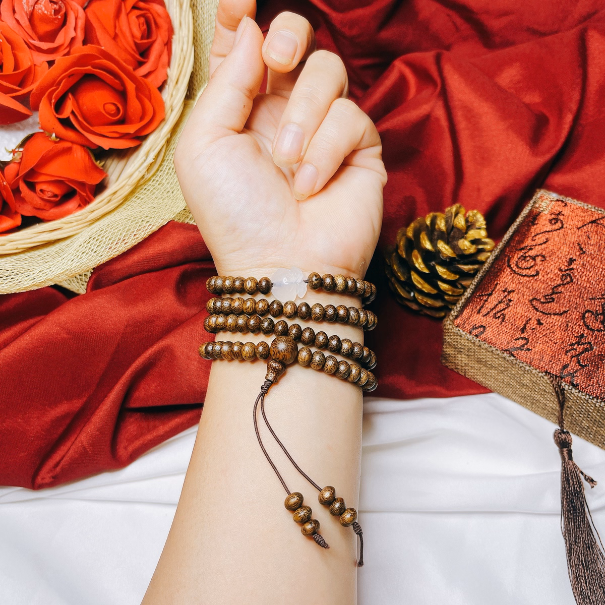 Vòng Tay Trầm Hương Tốc Dẹt Phối Túi Tiền Bạch Ngọc Thiên Nhiên - Thắng Giang - Ảnh 3