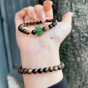 Vòng Tay Trầm Sánh Phối Sen Ngọc Bích Thiên Nhiên - Thắng Giang