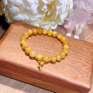 Vòng Tay Thạch Anh Tóc Vàng Thiên Nhiên Phối Hồ Ly Vàng Tây 10 Kara - Thắng Giang