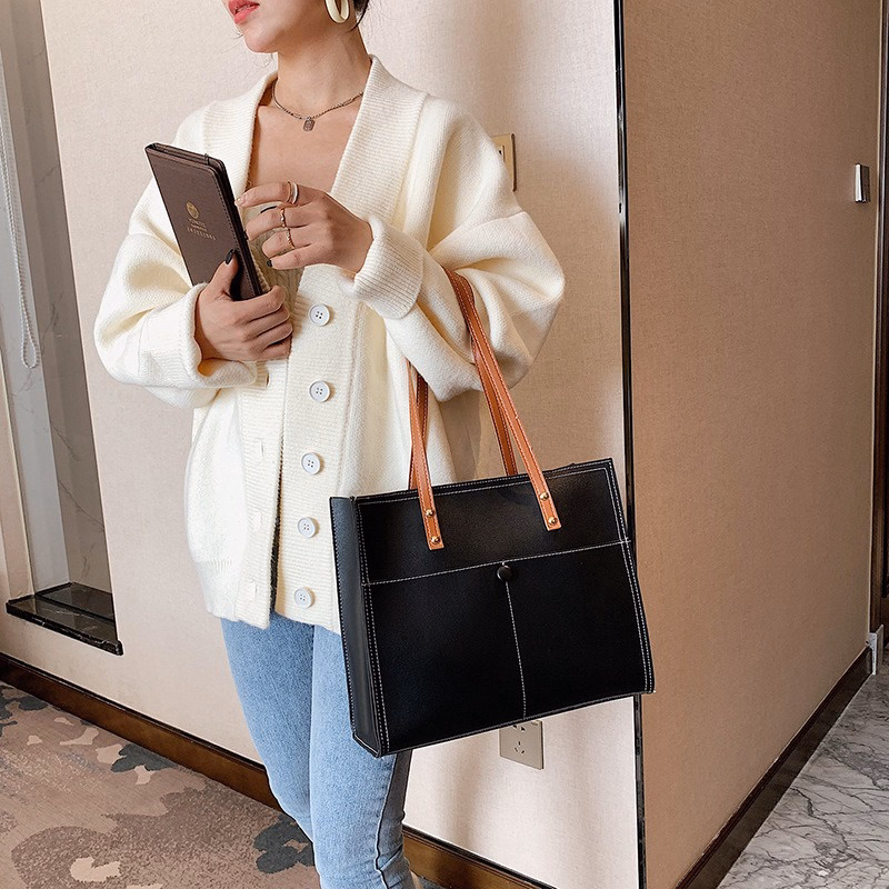 Túi Xách Tone Nữ Công Sở Đi Làm Phong Cách Ulzzang Cỡ Lớn Kèm Phụ Kiện Con Vịt Bông 213 - Larita Fashion - Ảnh 12