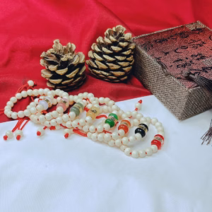 Vòng Tay Dâu Tằm Lu Thống - Thắng Giang