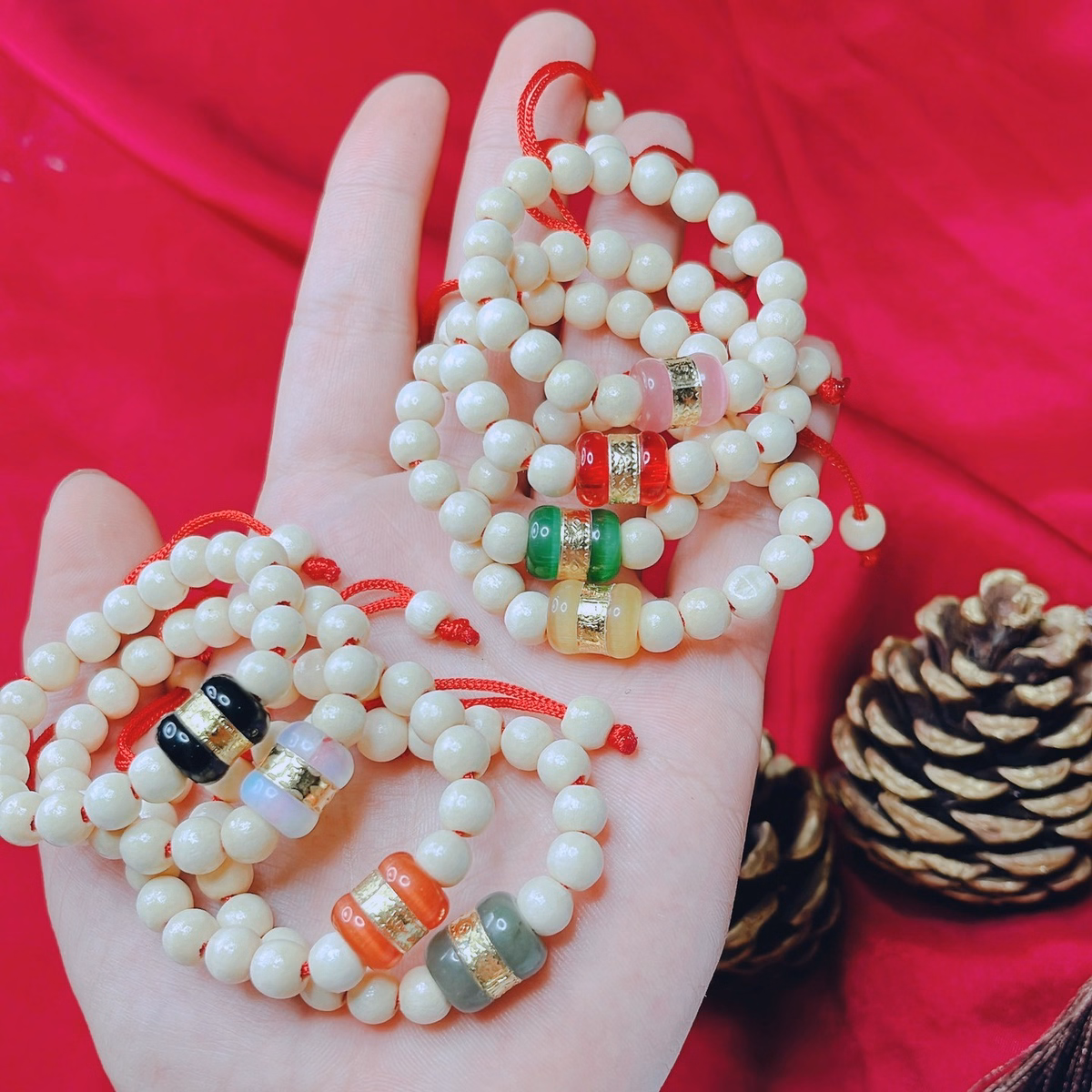 Vòng Tay Dâu Tằm Lu Thống - Thắng Giang - Ảnh 3