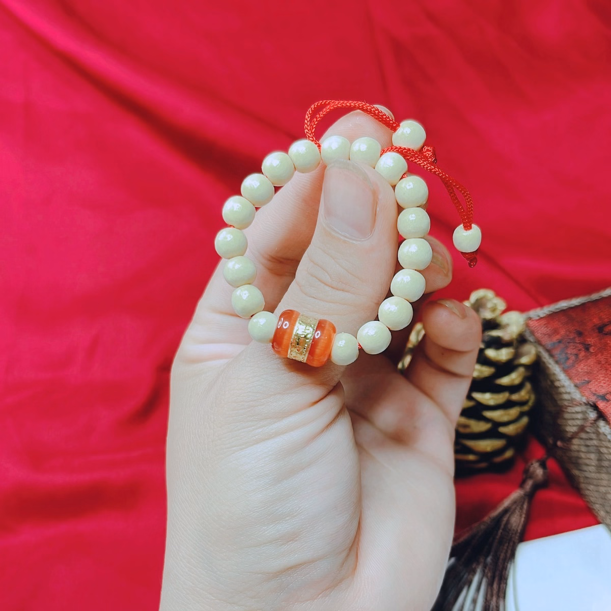 Vòng Tay Dâu Tằm Lu Thống - Thắng Giang - Ảnh 6