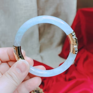 Vòng Tay Đá Cẩm Thạch Thiên Nhiên Bọc Mạ Vàng 18 Kara - Thắng Giang