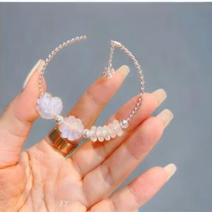 Lắc Tay Bạc Ta Gắn Cỏ Bốn Lá Hồ Ly Ngũ Điếu Đá Moonstone Thiên Nhiên - Thắng Giang