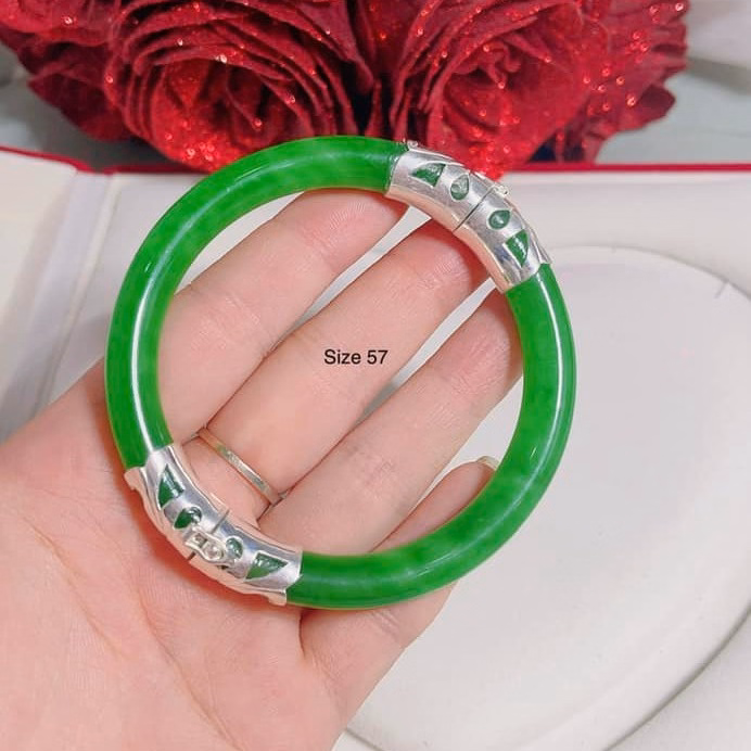 Vòng Tay Ngọc Cẩm Thạch Thiên Nhiên Bọc Bạc Ta - Thắng Giang - Ảnh 2