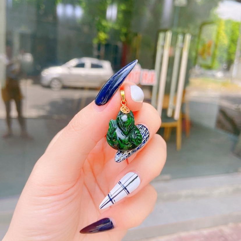 Mặt Dây Chuyền Hồ Ly Ngọc Cẩm Thạch Sơn Thủy Thiên Nhiên Móc Vàng Tây 10 Kara - Thắng Giang - Ảnh 3