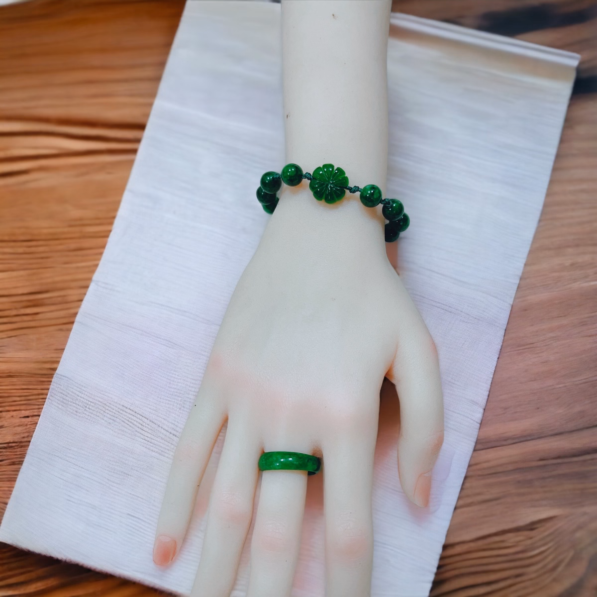 Vòng Tay Cỏ Bốn Lá Cẩm Thạch Thiên Nhiên Thắt Dây - Thắng Giang - Ảnh 5