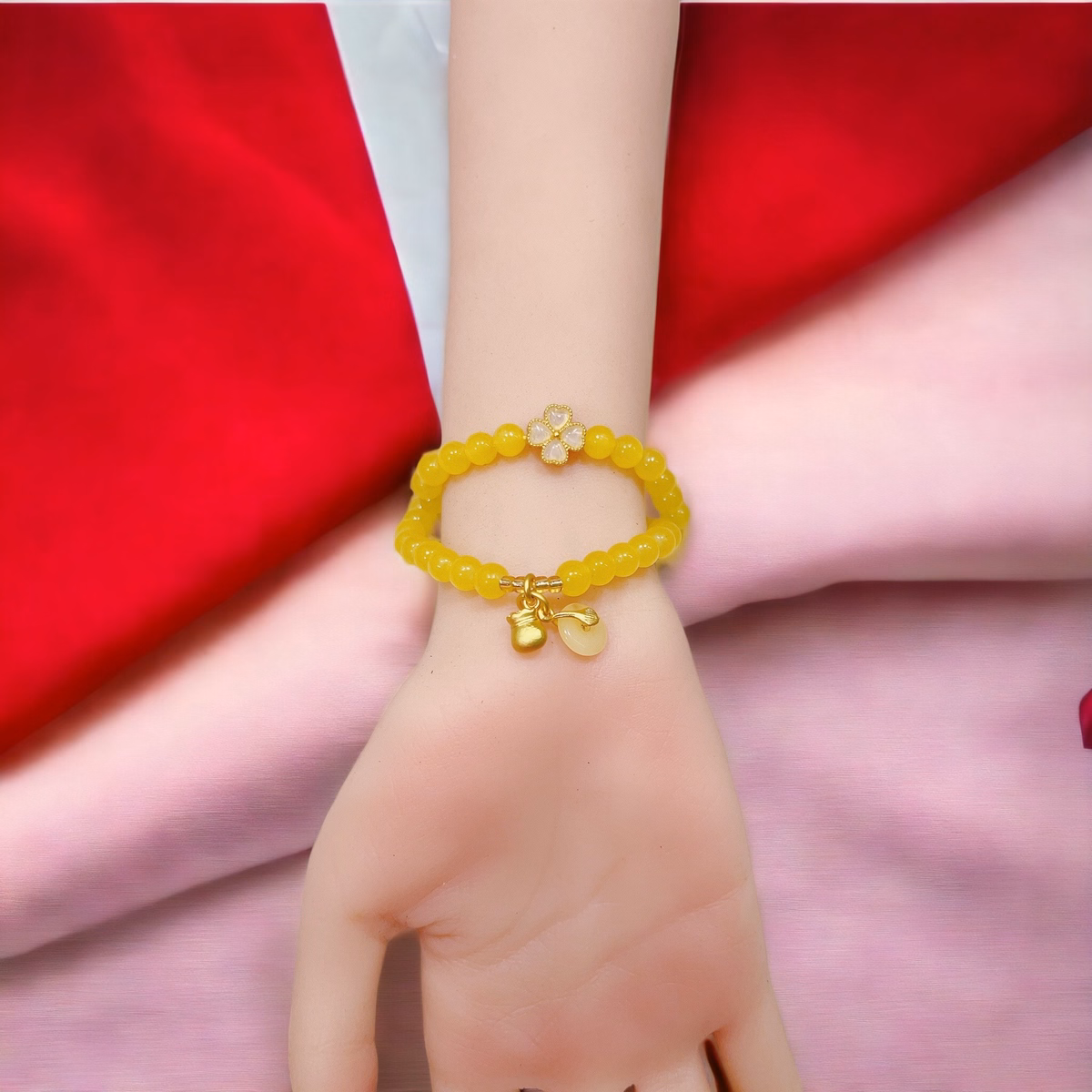 Vòng Tay Charm Tĩnh Điện Thạch Anh Vàng - Thắng Giang - Ảnh 3