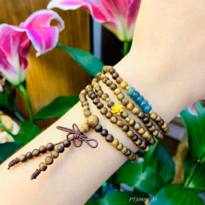 Vòng Tay Trầm Hương Tốc Thiên Nhiên Phối Ngũ Điếu Mini Charm Bạc Ta Xi Vàng - Thắng Giang