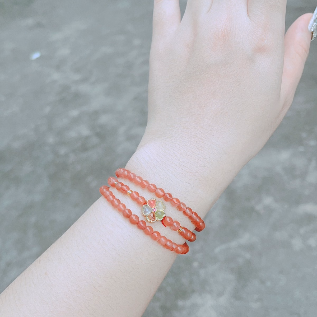 Vòng Tay Mã Não Nam Hồng Thiên Nhiên Phối Charm Hoa - Thắng Giang - Ảnh 3